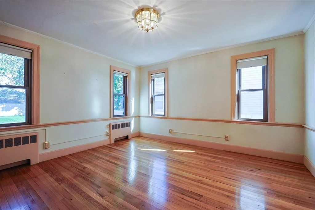 Photo of 53 Maple St