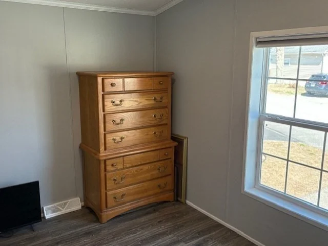 Photo of Unit 32 at 557 Southwest Cutoff