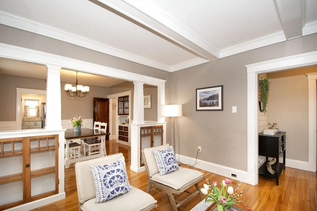 Photo of 271 Holbrook Rd