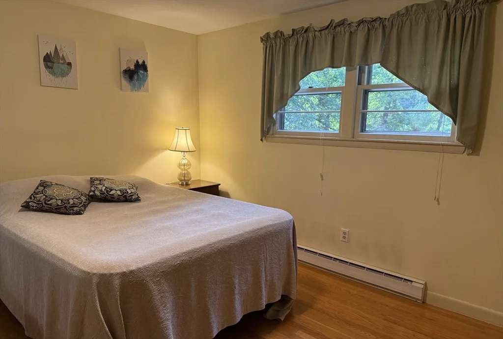 Photo of 35 Carleton Rd