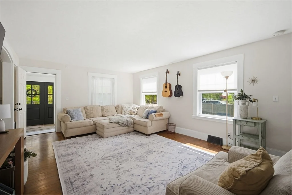 Photo of 167 Morse St