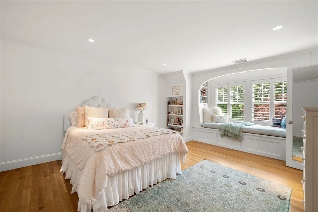Photo of 11 Baileys Cswy
