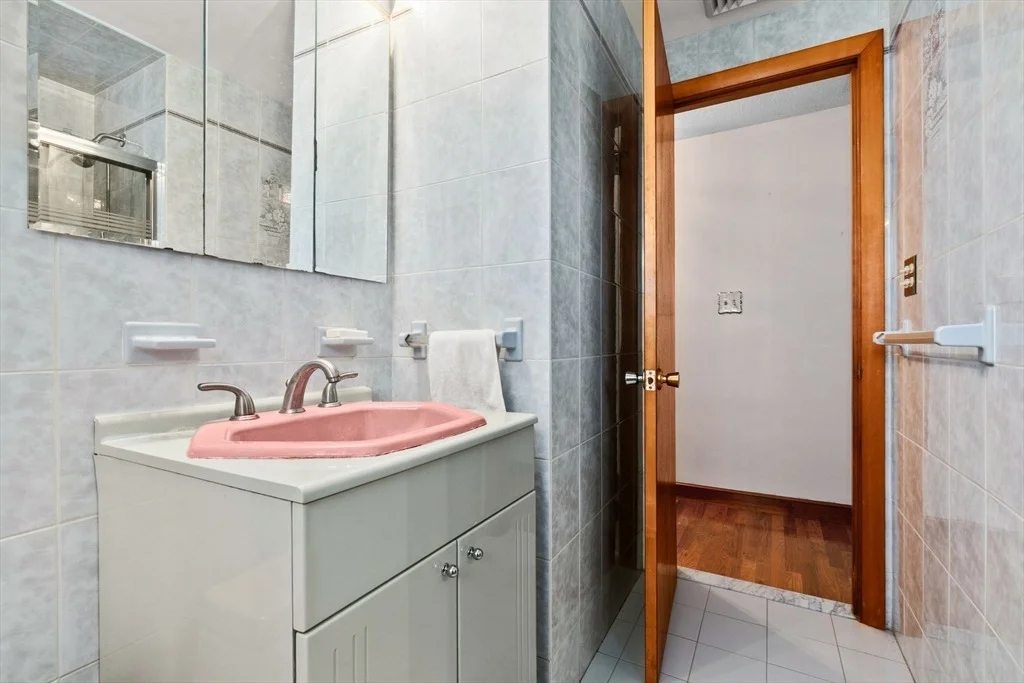 Photo of 33 Lantern Rd