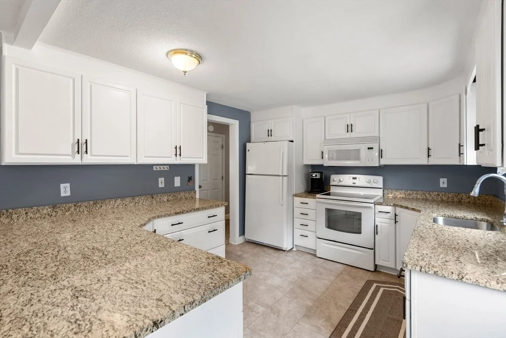 Photo of 78 Robbie Rd
