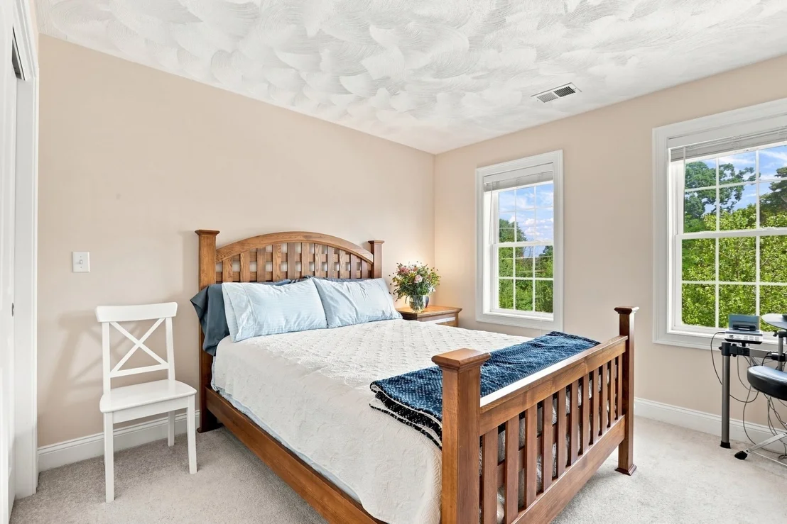 Photo of 9 Forbes Rd