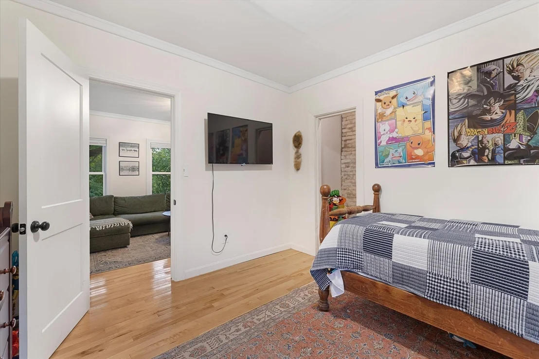 Photo of 75 Pequoig Ave