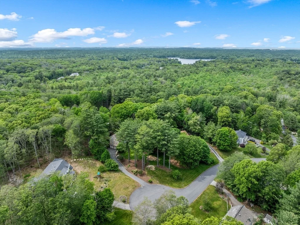 Photo of 52 Highland Crossing Rd