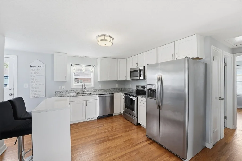 Photo of 54 Shaw Park Ave