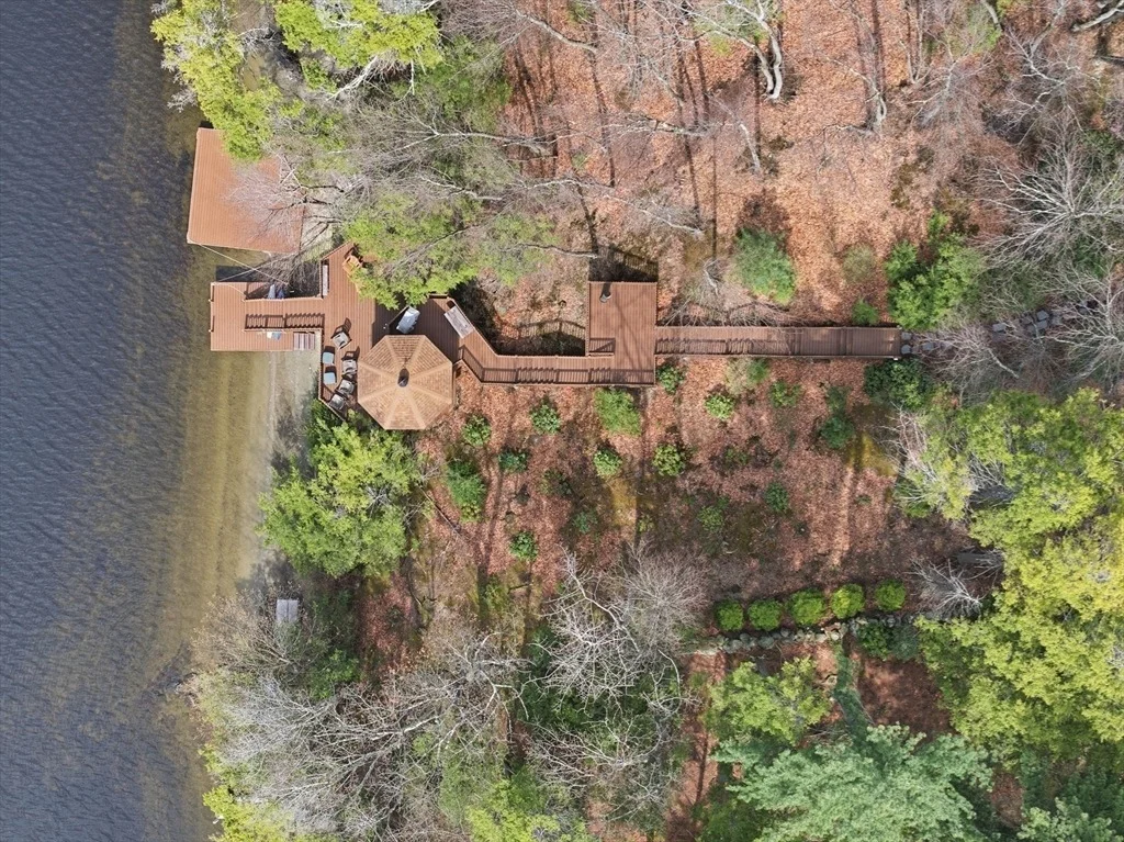 Photo of 72 Warren Ave