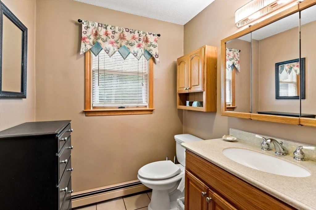 Photo of 8 Peter Cooper Drive