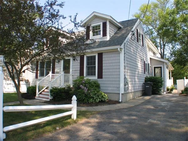 Photo of 28 Tarbox St