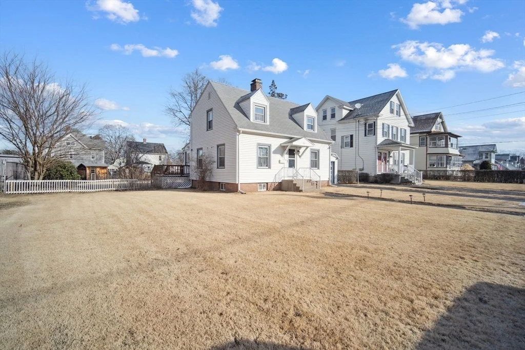 Photo of 39 Gilman St