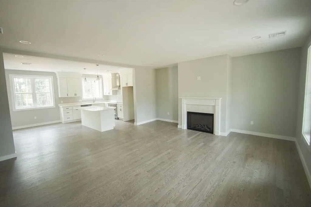 Photo of 141 Tispaquin St