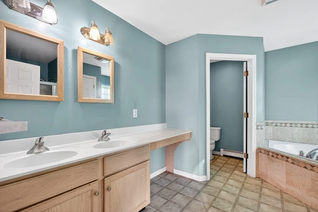 Photo of 70 Walnut St
