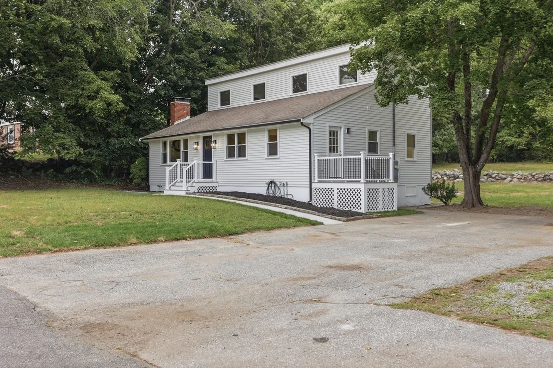 Photo of 121 Elm St