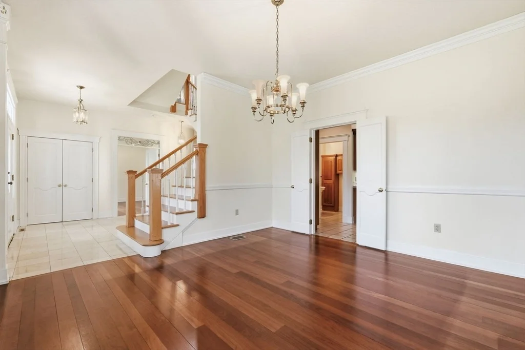 Photo of 365 Middle St