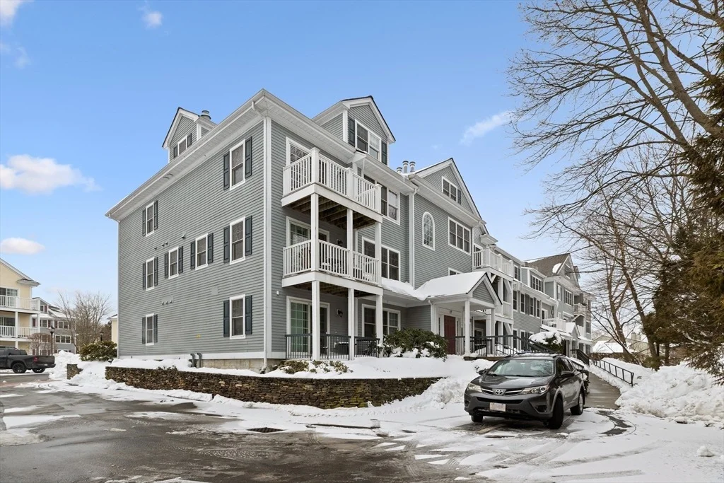 Photo of Unit G at 29 Maple St