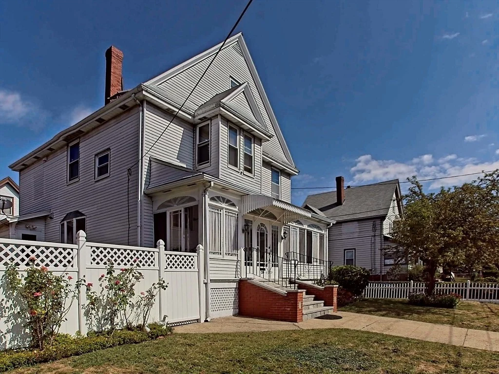 Photo of 20 Locust St