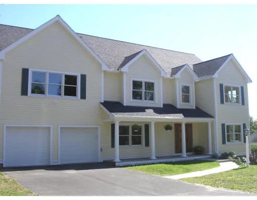 Photo of 34 Willowdale Road