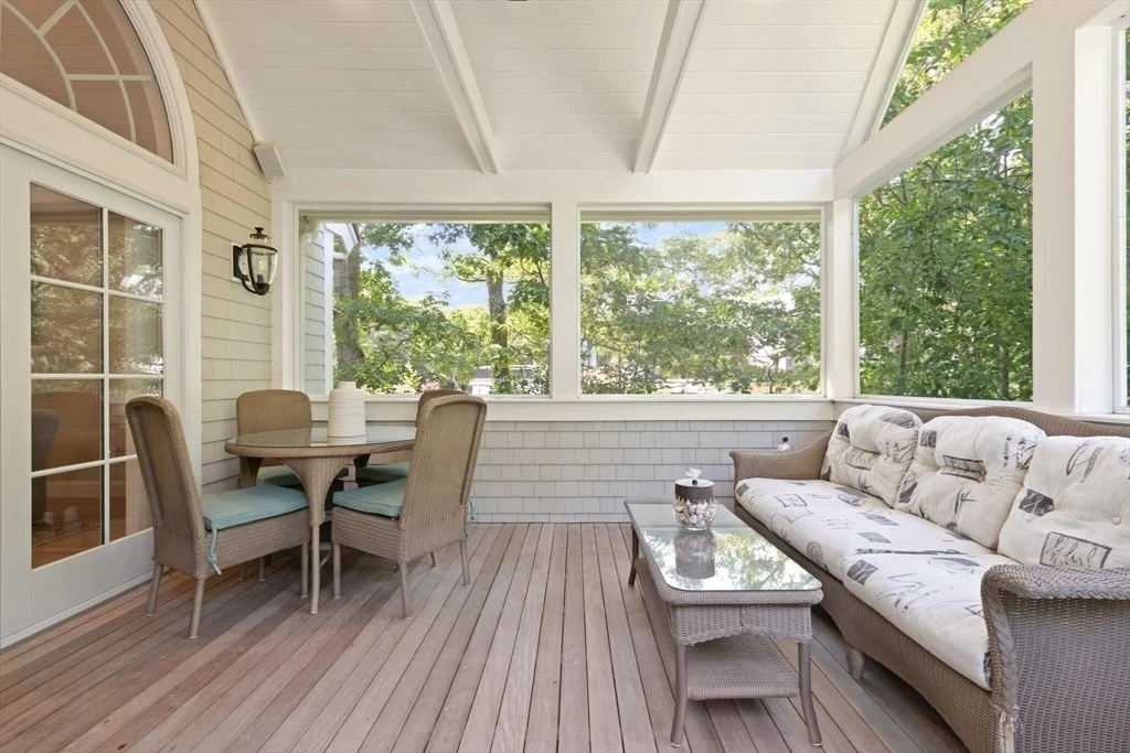 Photo of 54 Greensward Circle