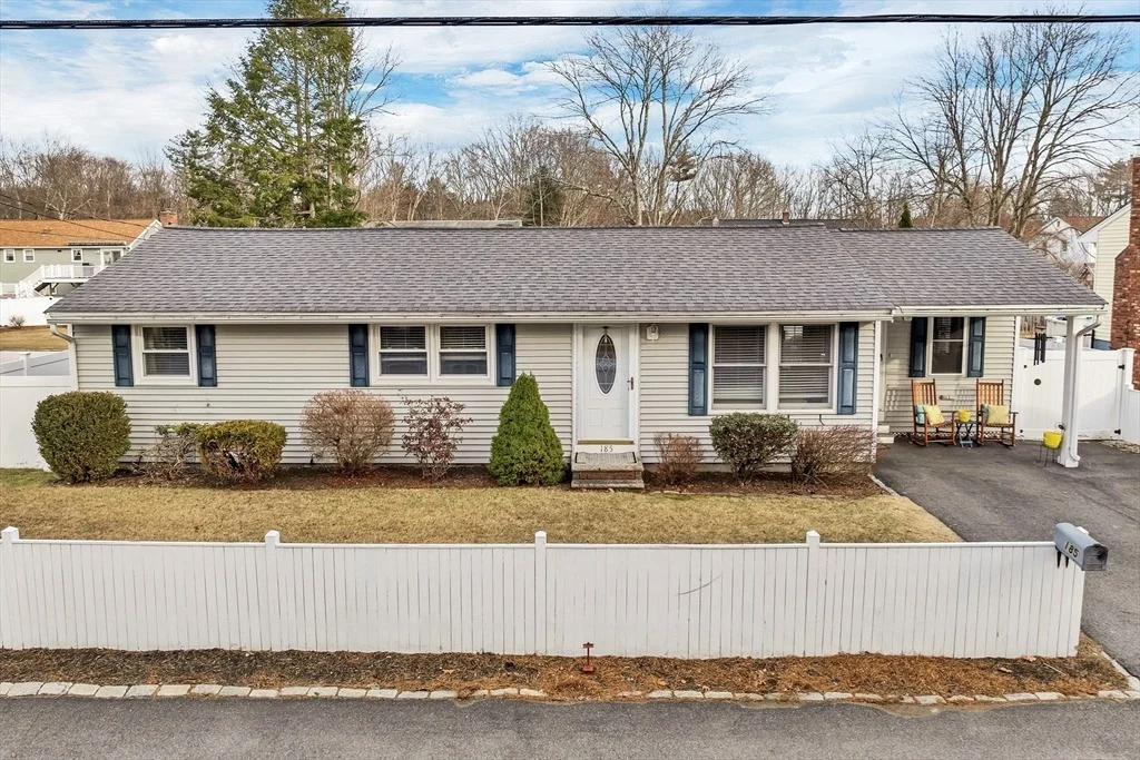 Photo of 185 Lawrence Road
