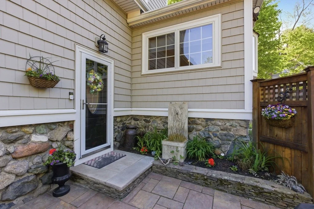 Photo of 181 Franklin St