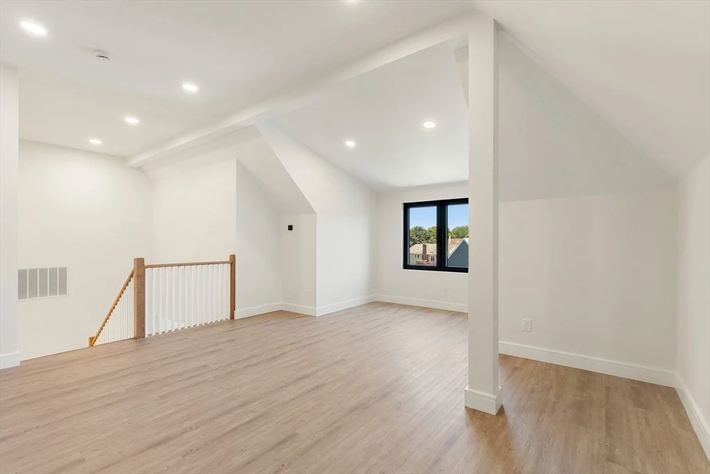 Photo of 21 Winslow Rd