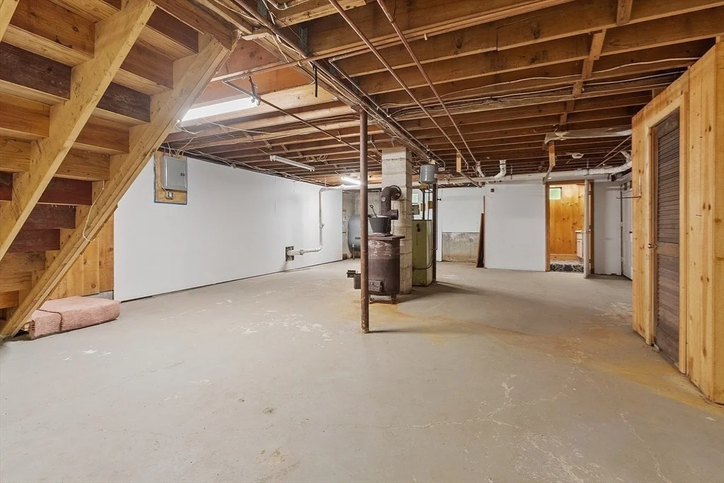 Photo of 87 Hubbardston Road