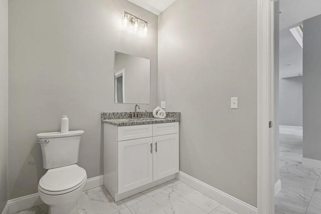 Photo of 920 Drift Road