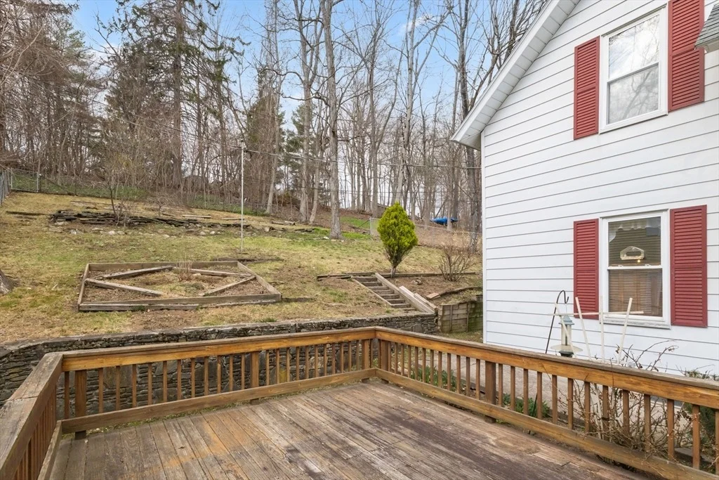 Photo of 35 Chesterfield Rd