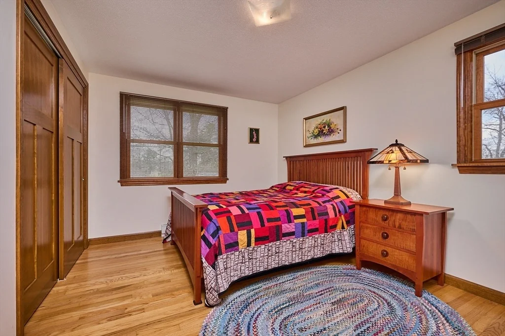 Photo of 60 Bay Rd