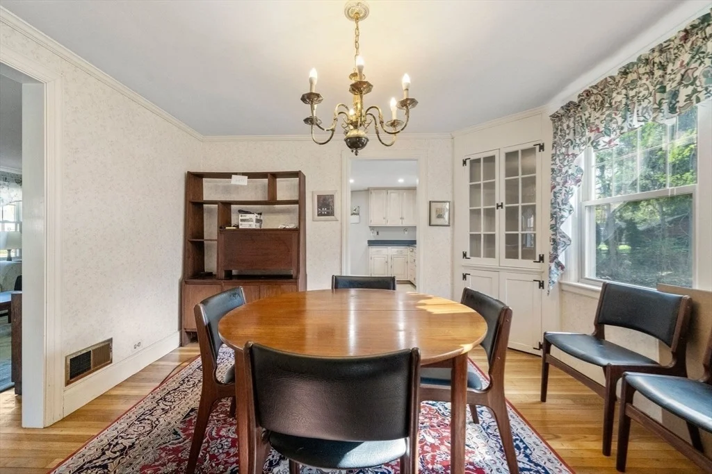 Photo of 89 Lewis Ave