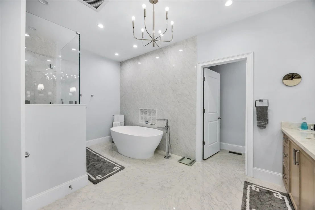 Photo of Unit A at 22 Clayton Cir