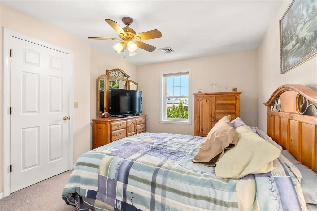 Photo of 57 Eagle Dr