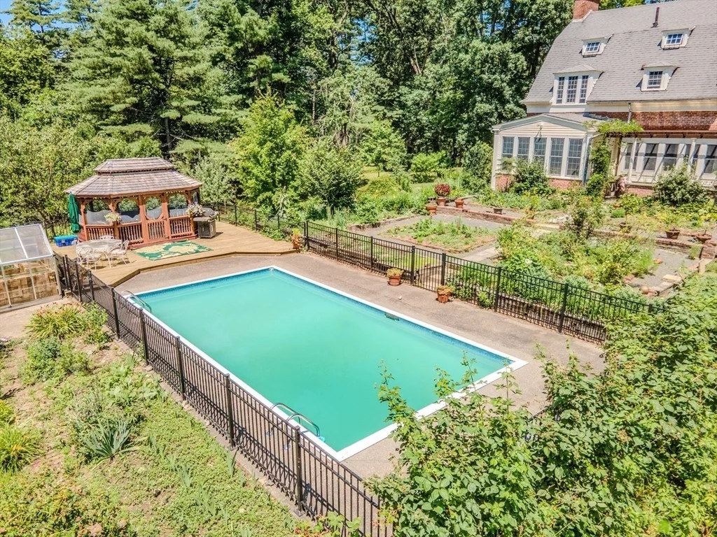 Photo of 237 Birnam Road