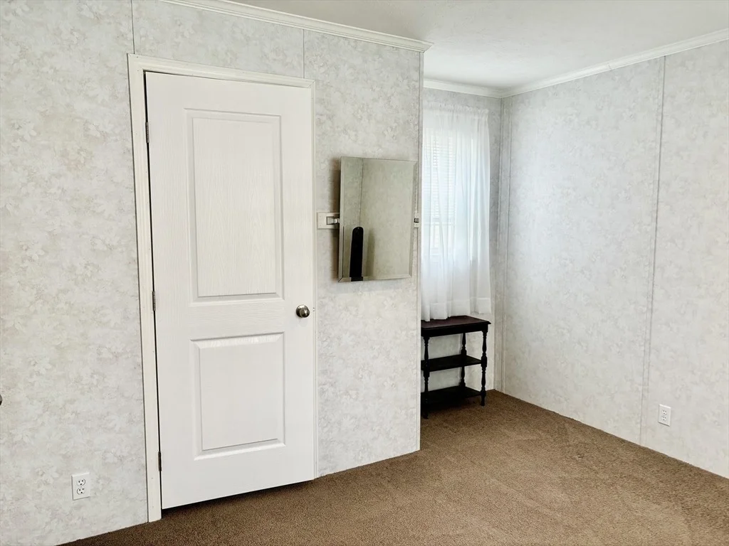 Photo of 6 Seneca Drive