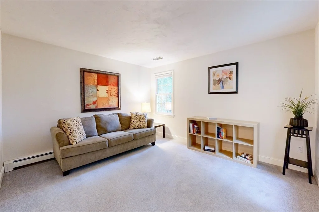 Photo of 18 Birch Ln