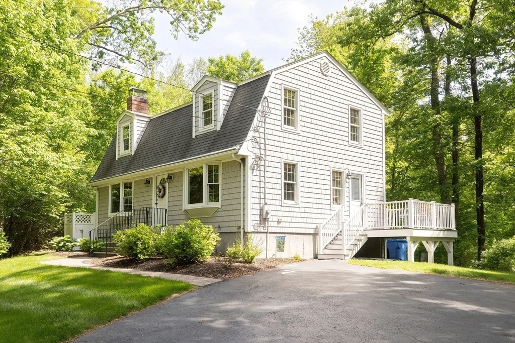 Photo of 190 Sheldon Road