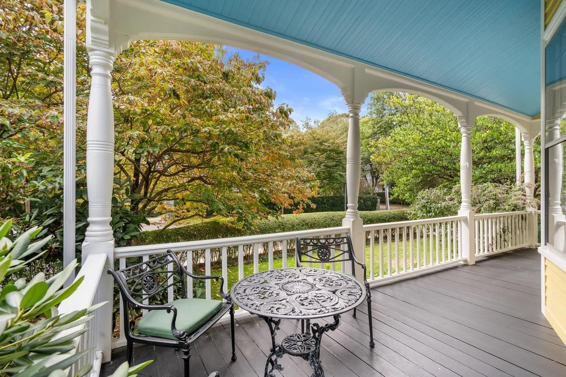 Photo of 6 Mercer Circle
