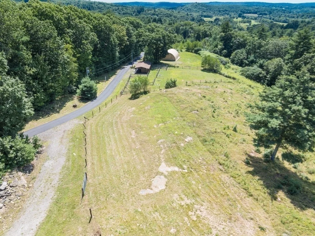 Photo of 16 Cider Mill Rd