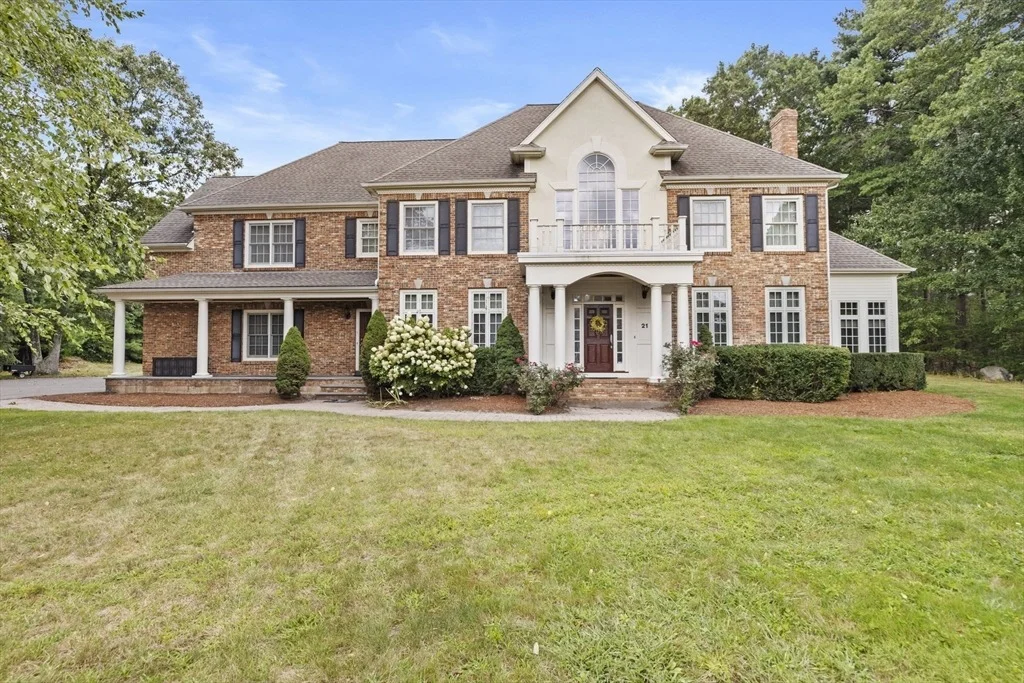 Photo of 21 Crosswoods Path