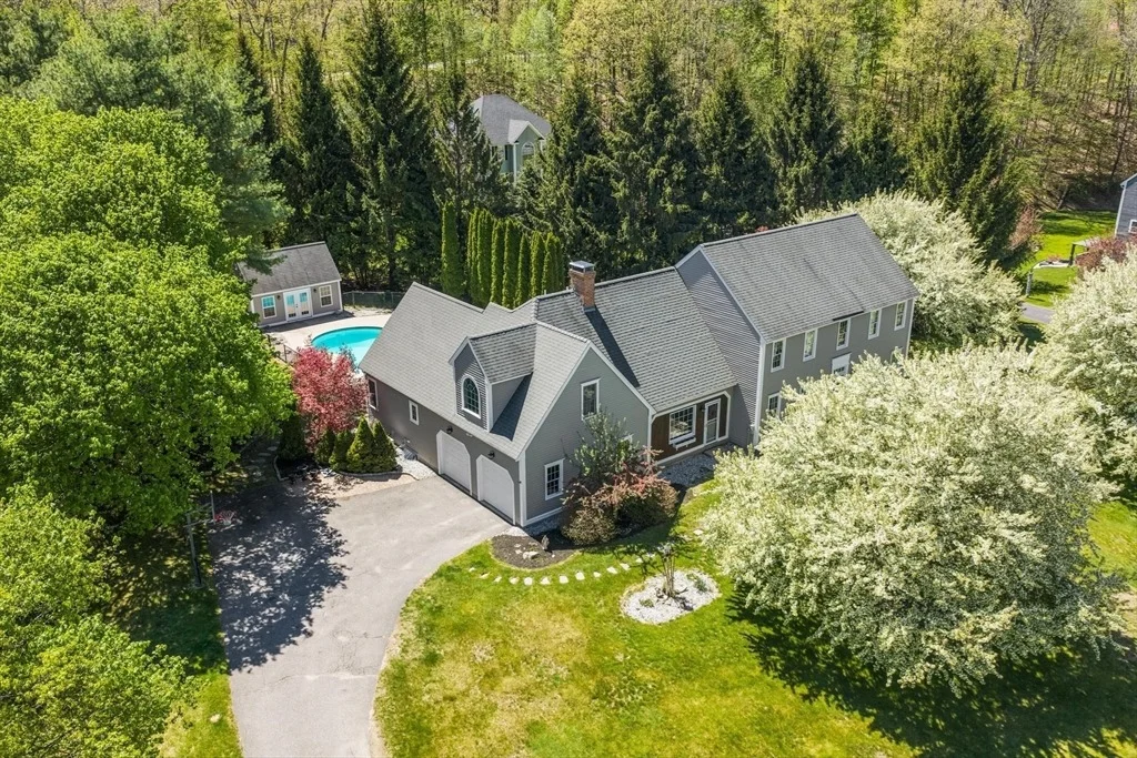 Photo of 4 Ridge Rd