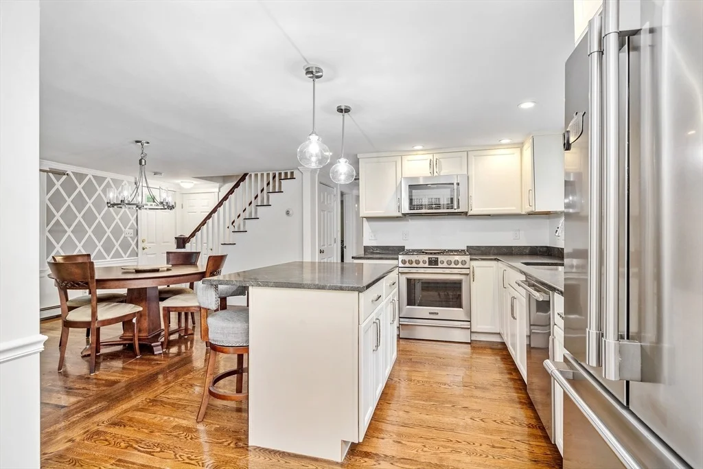 Photo of 212 Cushing Street