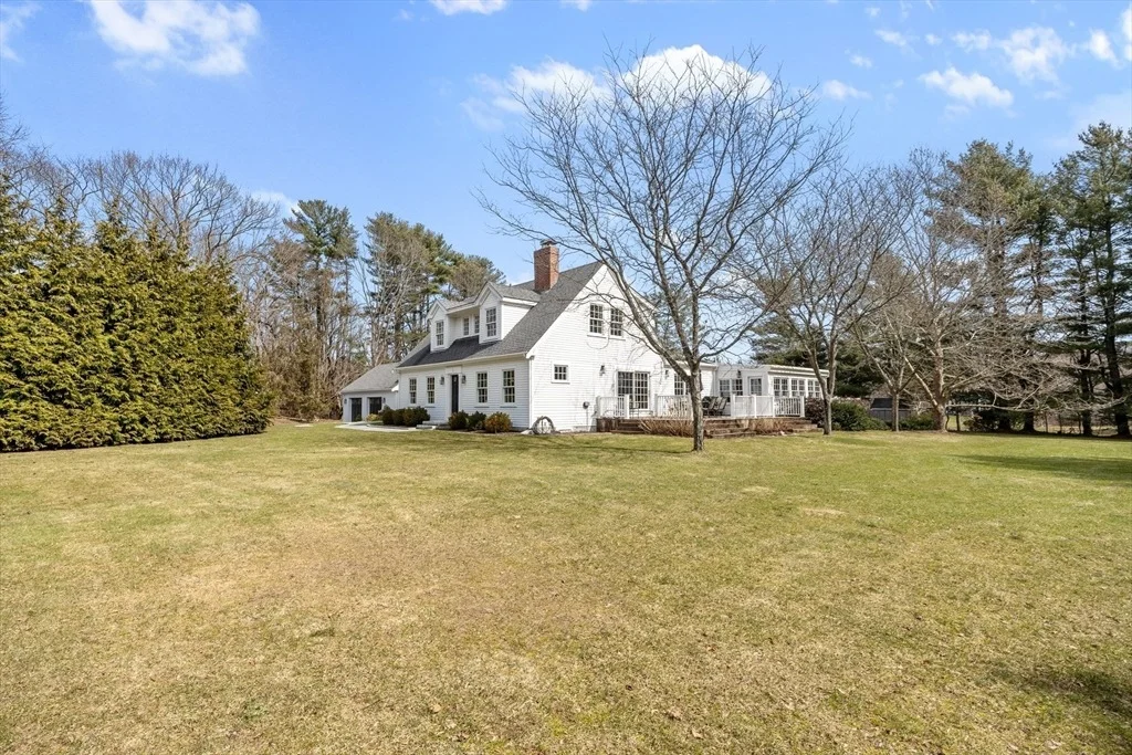 Photo of 7 Spring Ln