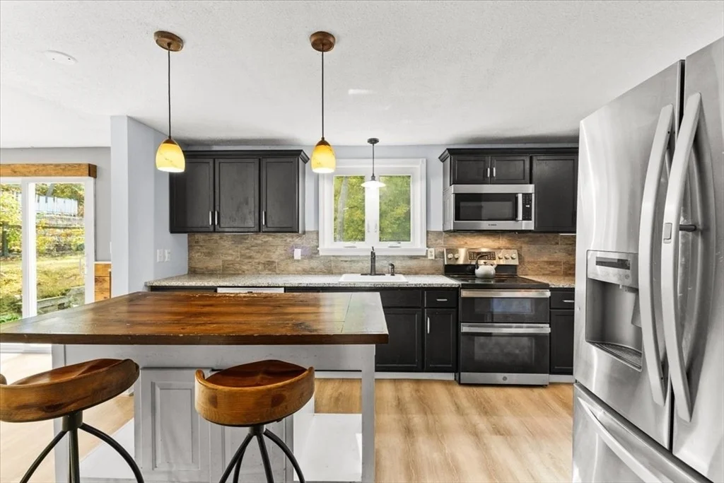 Photo of 30 Howard Ave