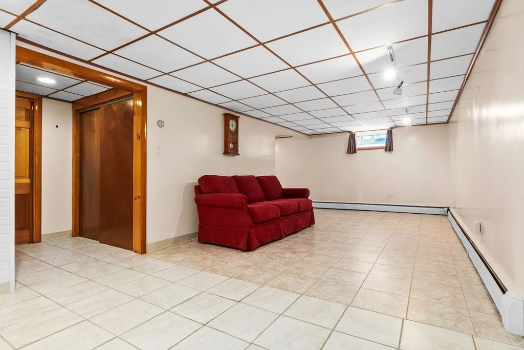 Photo of 33 Lantern Rd