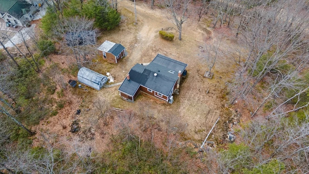 Photo of 227 Log Cabin Road