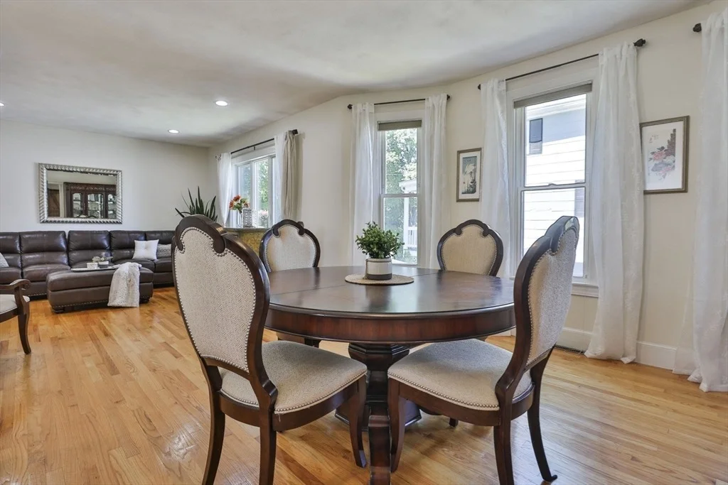 Photo of 16 Endicott St
