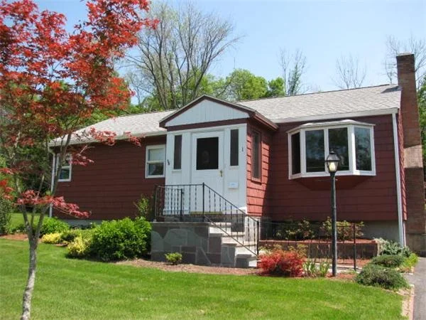 Photo of 1 Brookfield Road