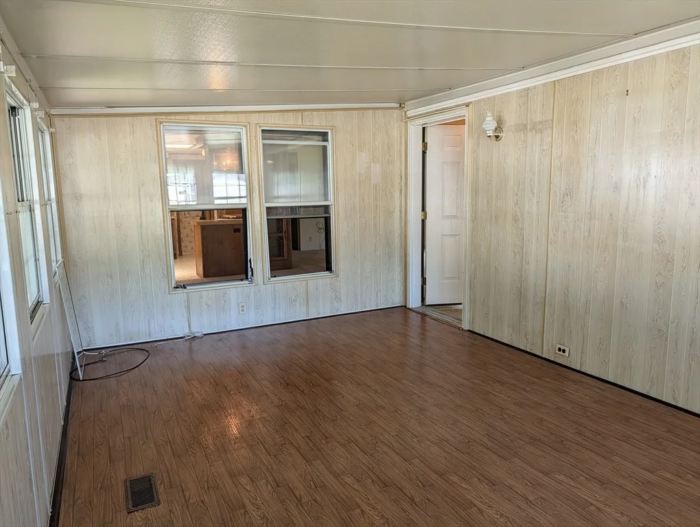 Photo of 105 Clayton Drive